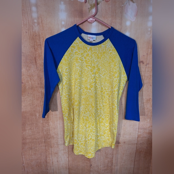 LuLaRoe Tops - LuLaRoe Blue and Yellow Short Sleeve Tee